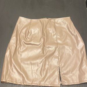 Short Pleather skirt